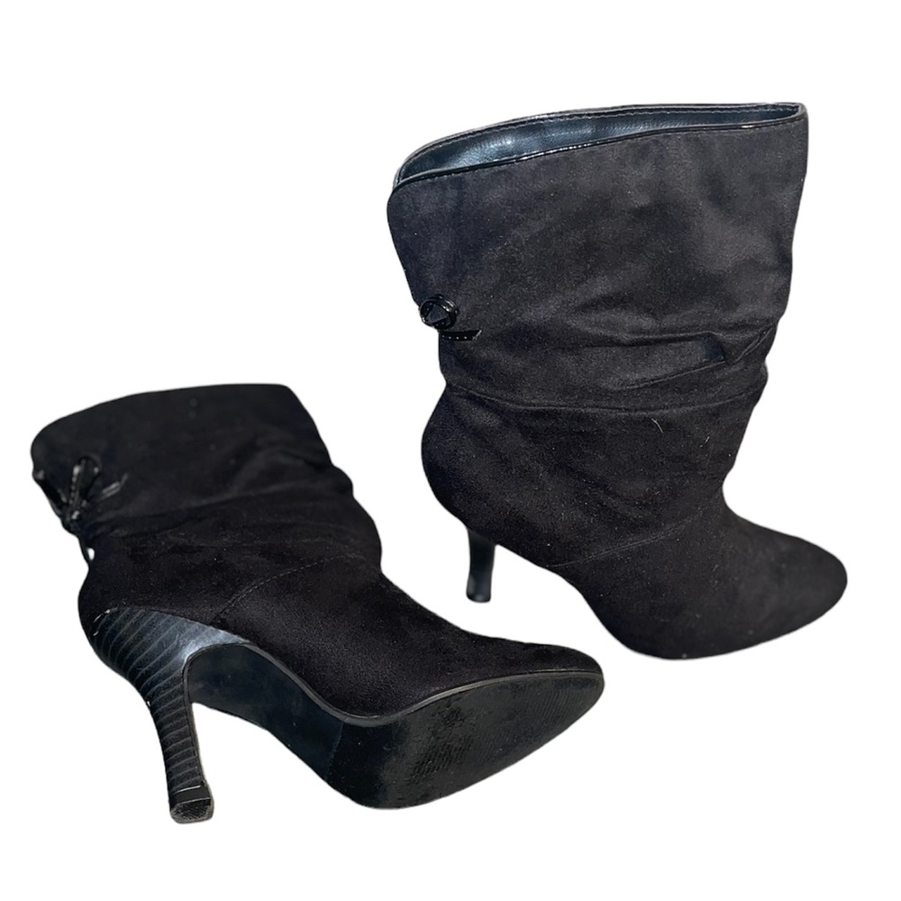 Rampage faux suede black pull on boot size 6.5m